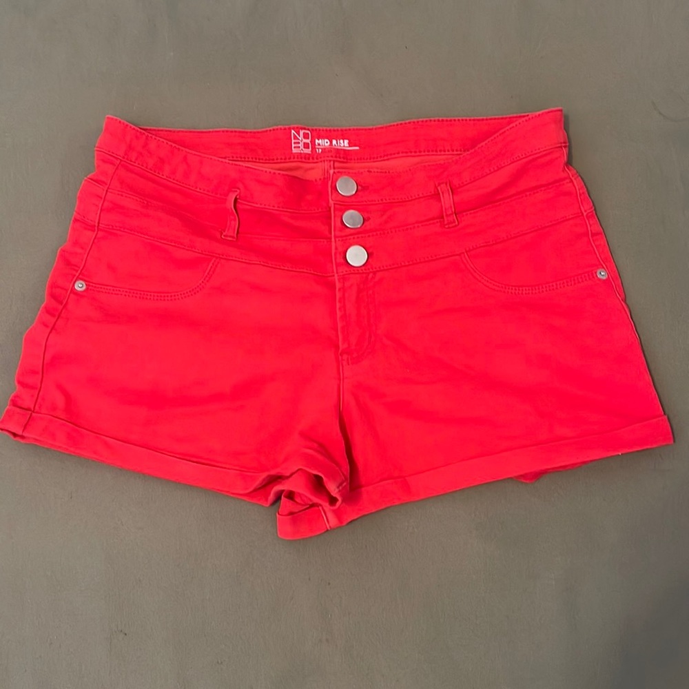 NO BO mid rise   Red color womens shorts size 17”
